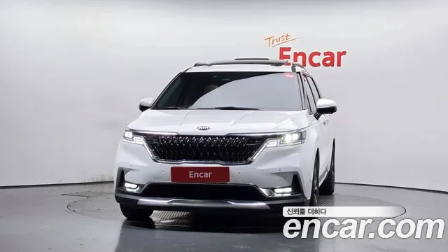 Kia Carnival 2020 thumb 3