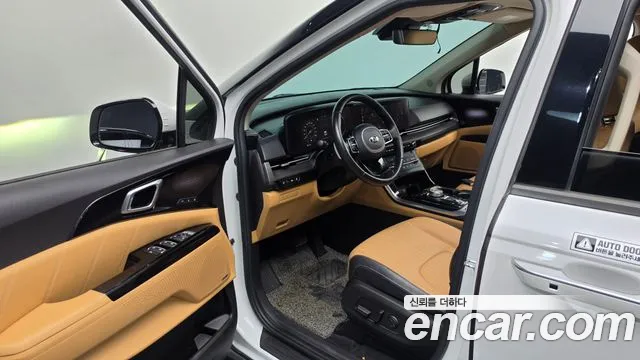 Kia Carnival 2020 thumb 10