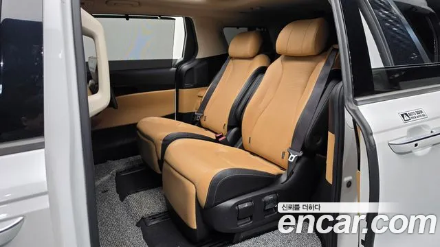 Kia Carnival 2020 thumb 11