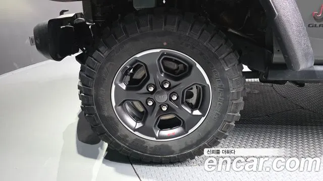 Jeep Gladiator 2023 thumb 5