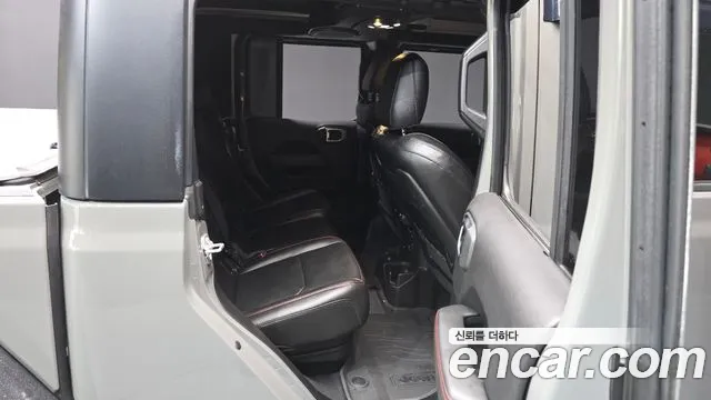 Jeep Gladiator 2023 thumb 12