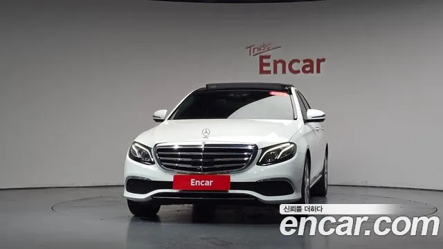 Mercedes-Benz E-Класс 2019 thumb 2