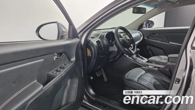 Kia Sportage 2013 thumb 10