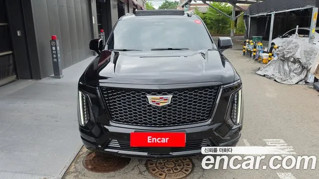 Cadillac Escalade 2025 thumb 4