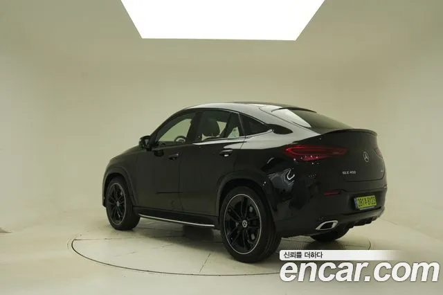 Mercedes-Benz GLE 2025 thumb 2