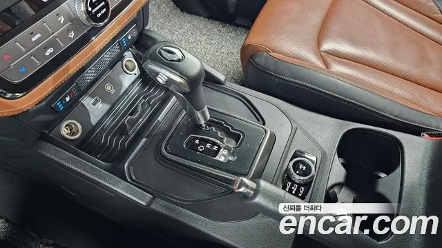 KG_Mobility_Ssangyong Rexton 2021 thumb 9