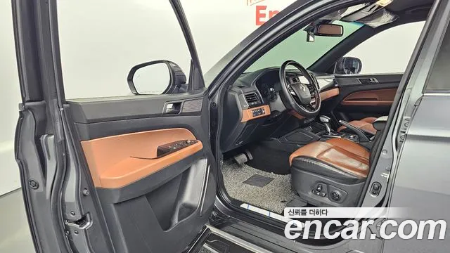 KG_Mobility_Ssangyong Rexton 2021 thumb 10