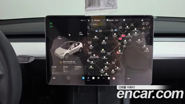Tesla Model Y 2024 thumb 12