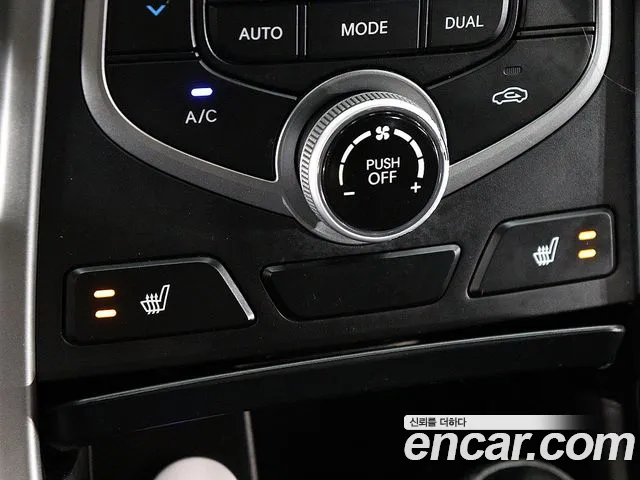 Hyundai Avante 2013 thumb 10