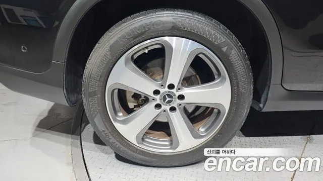 Mercedes-Benz GLC 2019 thumb 5