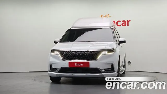 Kia Carnival 2021 thumb 3