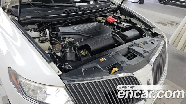 Lincoln MKT 2014 thumb 6