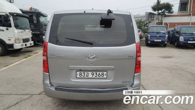 Hyundai Starex 2015 thumb 5