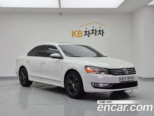 Volkswagen Passat (North America and China) 2015 thumb 2