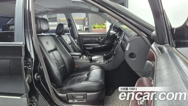 KG_Mobility_Ssangyong Chairman 2007 thumb 11