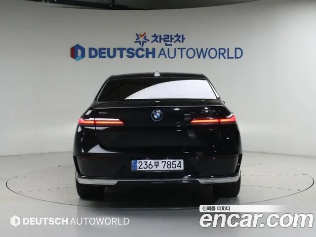 BMW 7 серии 2023 thumb 4