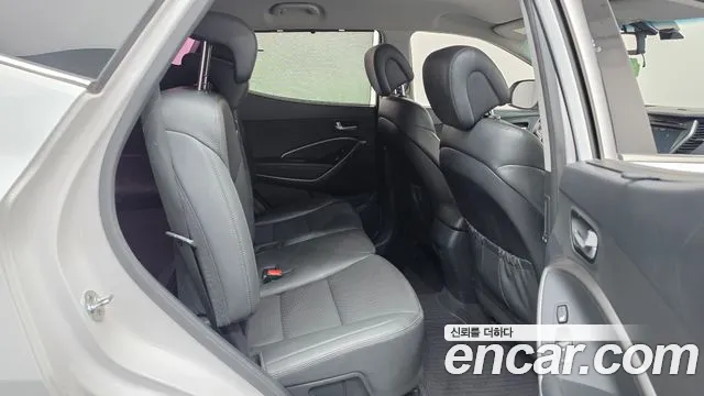 Hyundai Santa Fe 2015 thumb 11