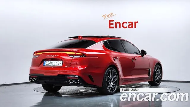 Kia Stinger 2022 thumb 2
