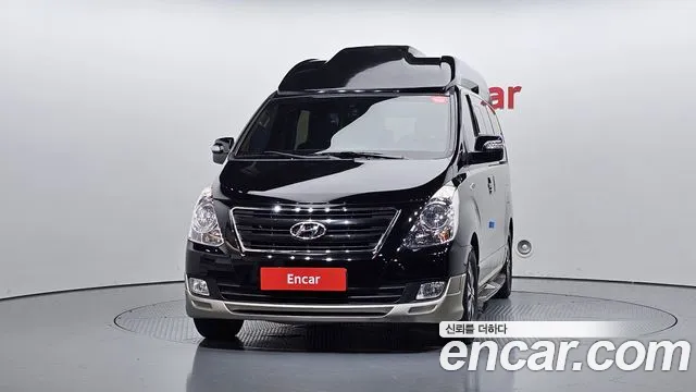 Hyundai Starex 2017 thumb 3