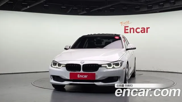 BMW 3 серии 2016 thumb 3