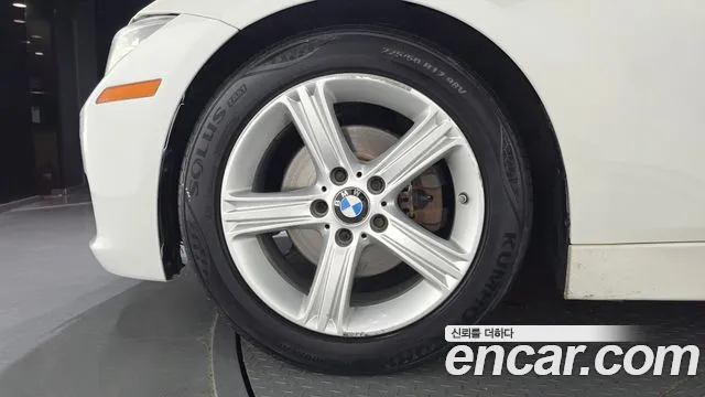 BMW 3 серии 2016 thumb 5
