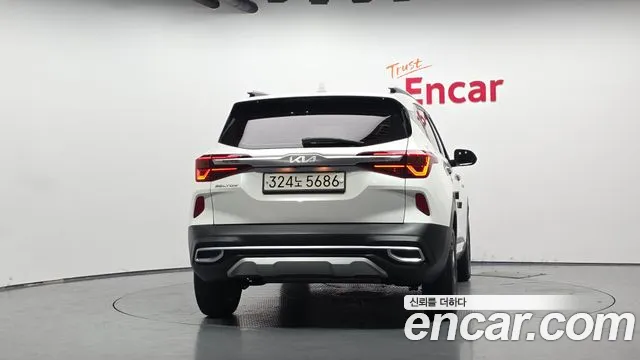 Kia Seltos 2022 thumb 3