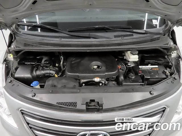 Hyundai Starex 2015 thumb 6