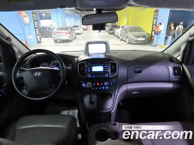 Hyundai Starex 2015 thumb 7