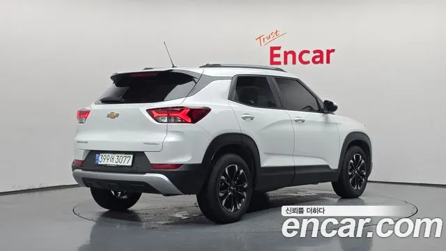 Chevrolet TrailBlazer 2021 thumb 2
