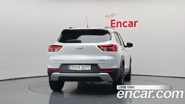 Chevrolet TrailBlazer 2021 thumb 4
