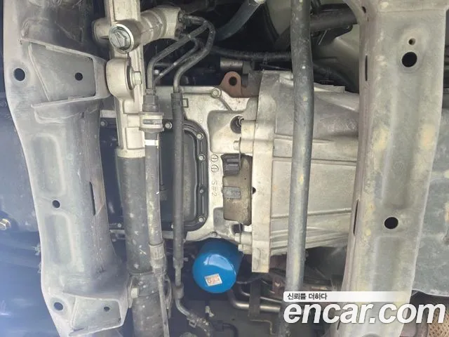 Hyundai Starex 2017 thumb 6