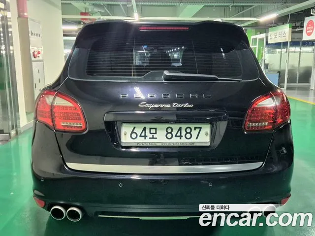 Porsche Cayenne 2011 thumb 4