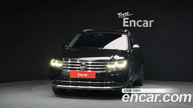 Volkswagen Tiguan 2021 thumb 3