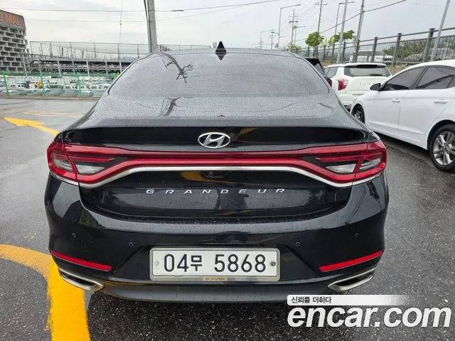 Hyundai Grandeur 2018 thumb 3
