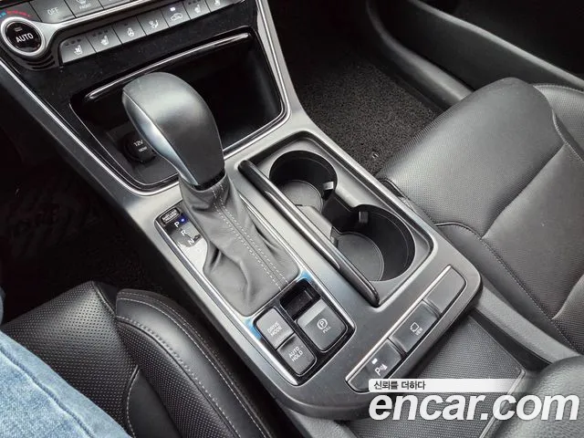 Hyundai Grandeur 2018 thumb 10