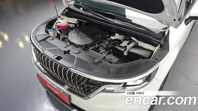 Kia Carnival 2020 thumb 6