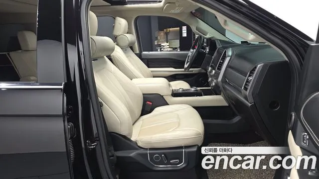 Ford Expedition 2021 thumb 11