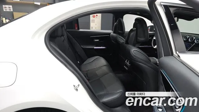 Mercedes-Benz C-Класс 2022 thumb 12