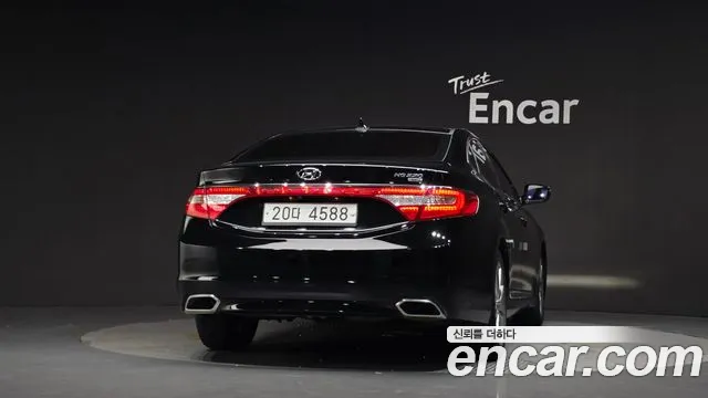 Hyundai Grandeur 2015 thumb 4