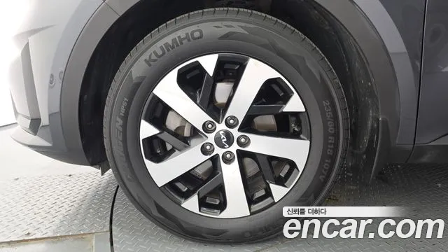Kia Sorento 2023 thumb 5