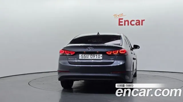 Hyundai Avante 2015 thumb 4