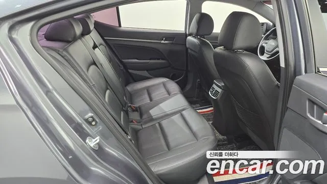 Hyundai Avante 2015 thumb 11