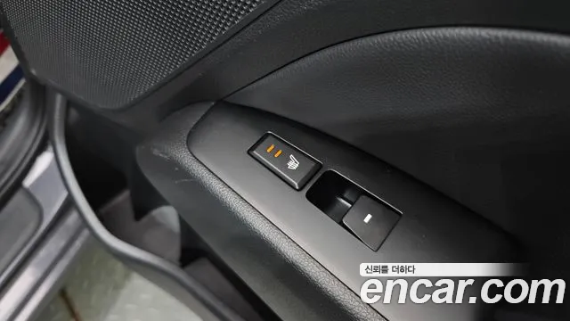 Hyundai Avante 2015 thumb 12