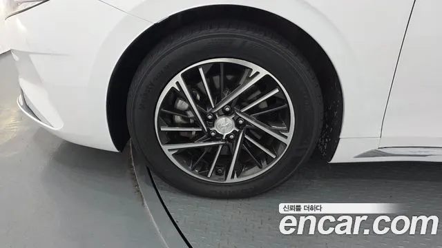Hyundai Grandeur 2022 thumb 4