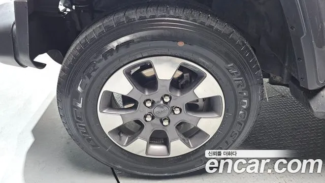 Jeep Wrangler 2020 thumb 5