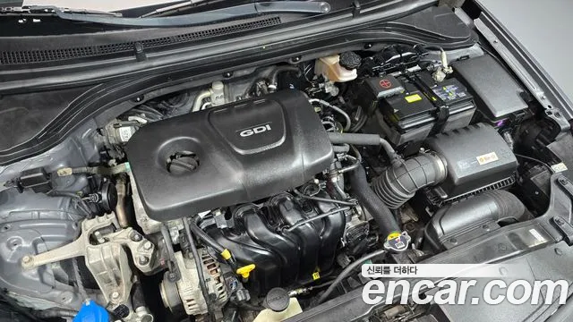 Hyundai Avante 2015 thumb 6