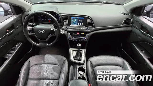 Hyundai Avante 2015 thumb 7