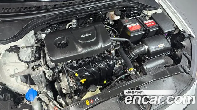 Hyundai Avante 2016 thumb 6
