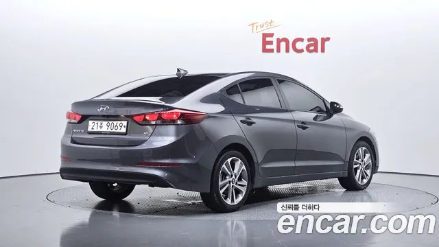 Hyundai Avante 2017 thumb 2