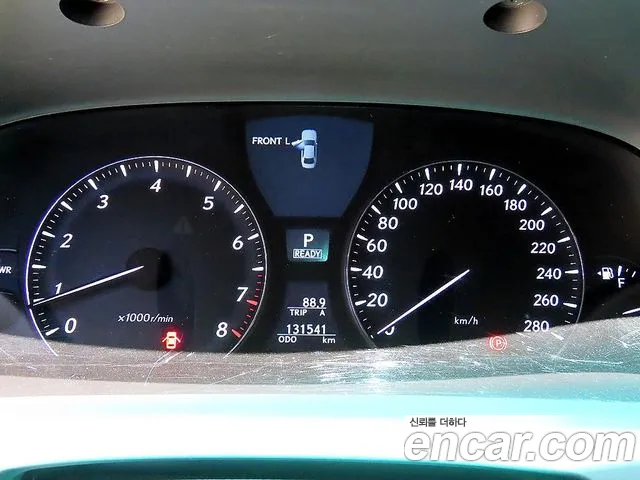 Lexus LS 2008 thumb 9